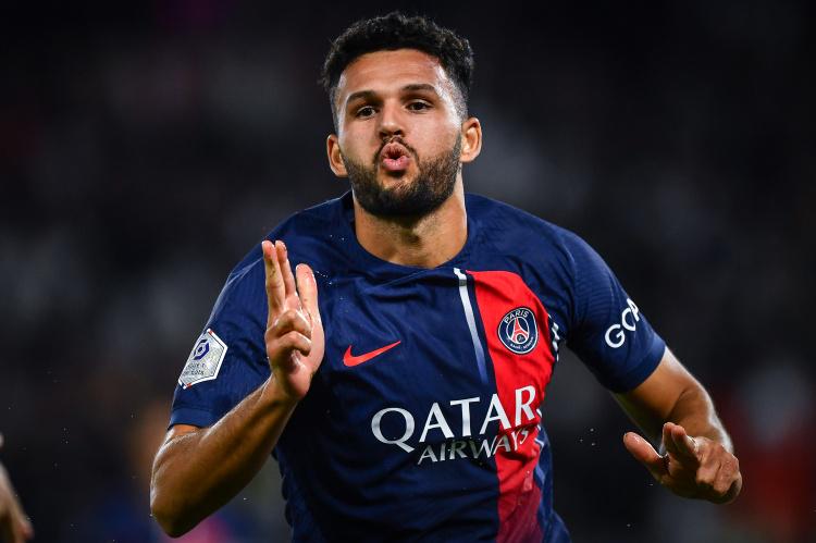 拉莫斯在圣, 首发球员, 乎承诺了自