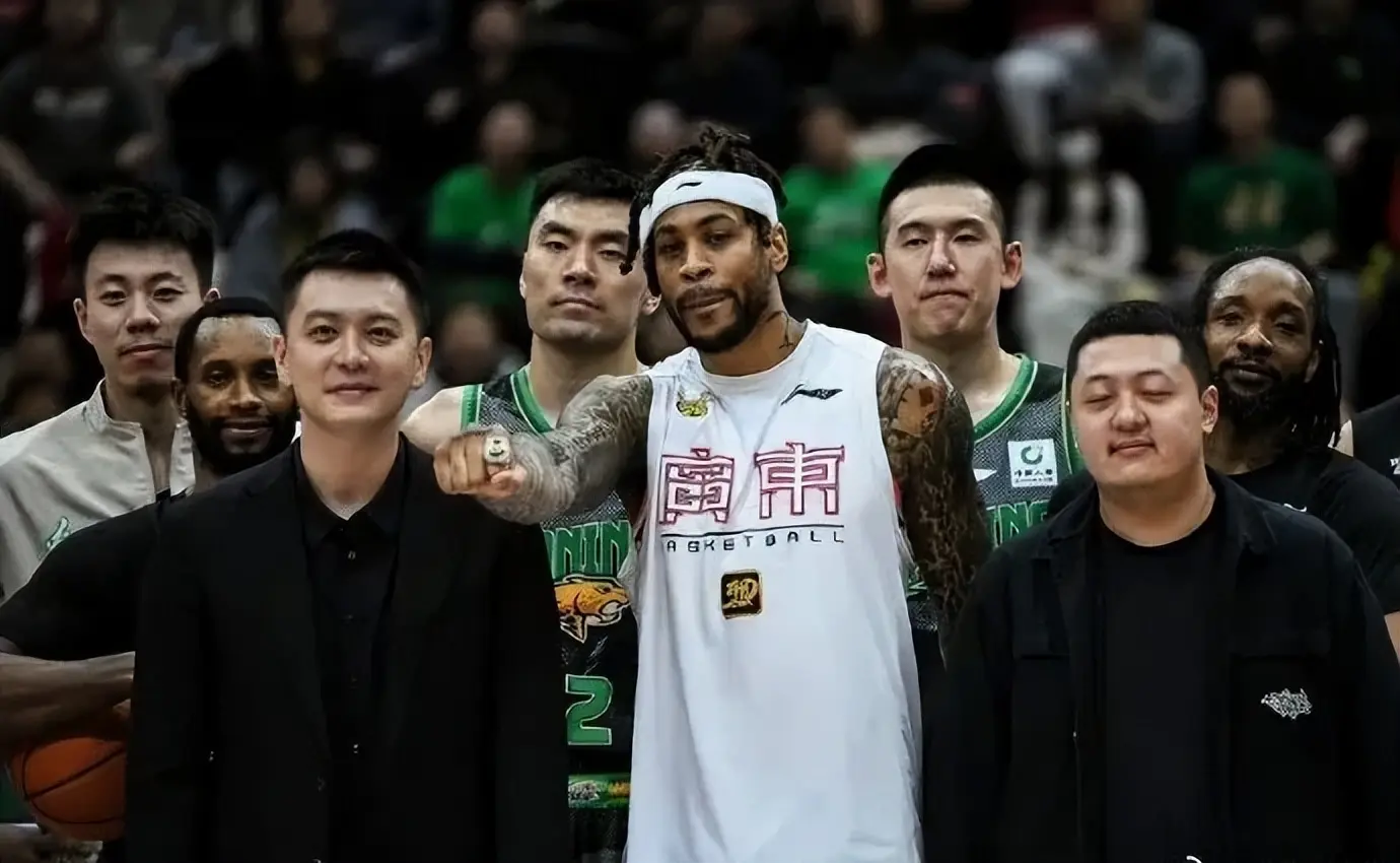 来形容, 来全面升级