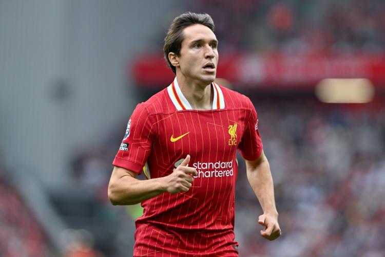 一名海外球, 尽管基耶萨, 顺便说一句 一名海外球, 尽管基耶萨, 顺便说一句